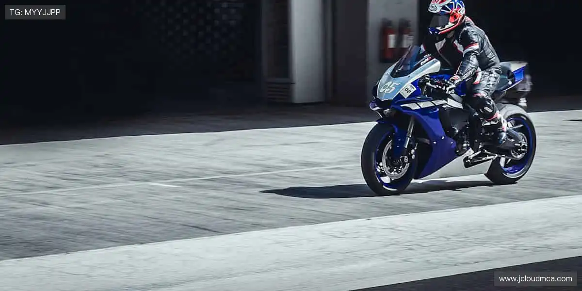 高清直播，实时弹幕，做最 in 的云观众！💻